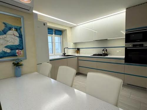 квартира за адресою Дарницкая, 4