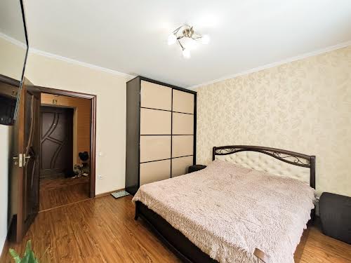 квартира по адресу Анатолия Бортняка ул., 2