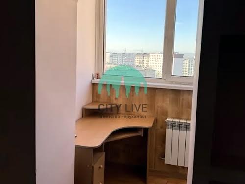 квартира по адресу Ивана Пулюя ул., 15а