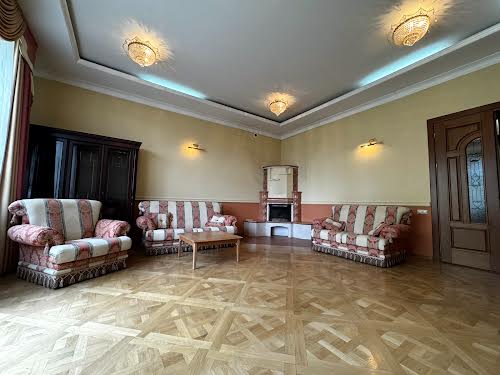 квартира по адресу Новаковского ул., 8
