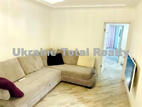 квартира за адресою Бориса Гмирі вул., 12-Б