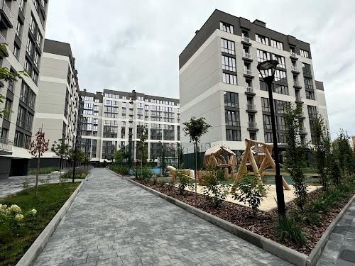 квартира за адресою Олександра Довженка вул., 31в
