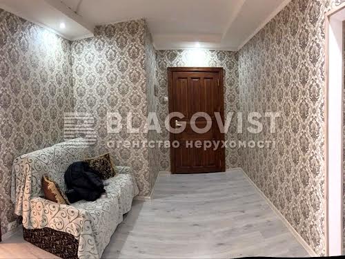 квартира по адресу Натальи Ужвий ул., 5