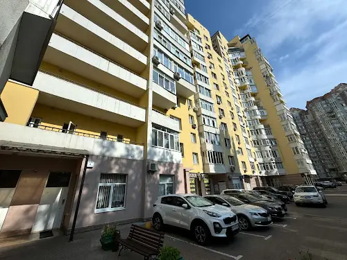 квартира за адресою Київ, Руданського вул., 3а