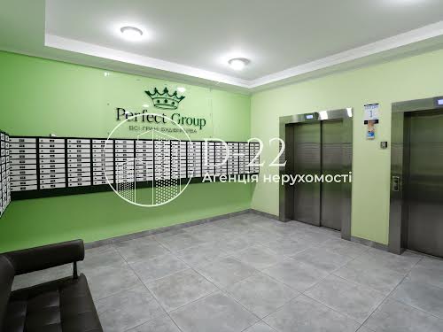квартира по адресу Ревуцкого ул., 40-Г