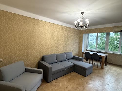 квартира за адресою Амвросія Бучми бульв., 7