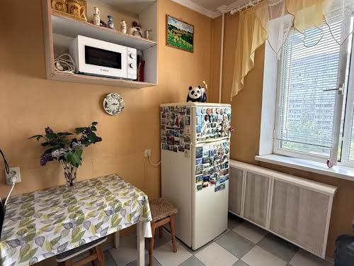 квартира за адресою Озерна вул., 14