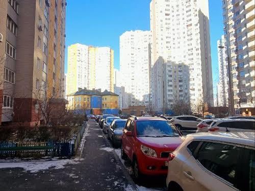 квартира за адресою Григорія Ващенка вул., 1