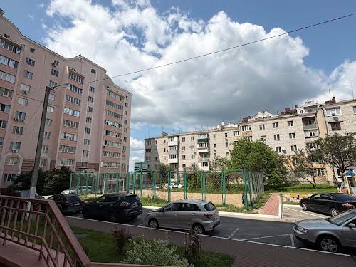 квартира по адресу Леха Качинского ул., 4