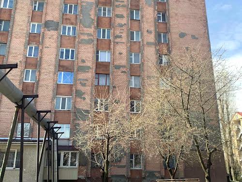 комната по адресу Молодіжна ул., 15/1
