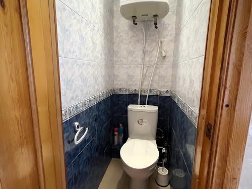 квартира за адресою Лабораторна вул., 46