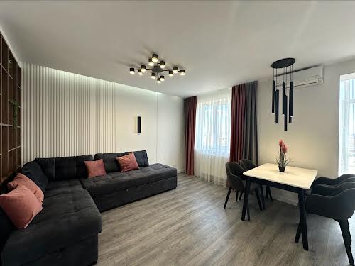 квартира за адресою Височана вул., 18