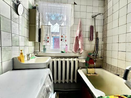 дом по адресу пгт. Березна, Володимирська
