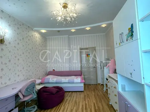 квартира за адресою пр-т Володимира Івасюка, 2г