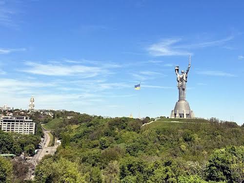 квартира за адресою Ломаківська вул. (Мічуріна), 55