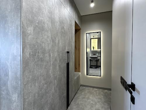 квартира за адресою Театральна, 21