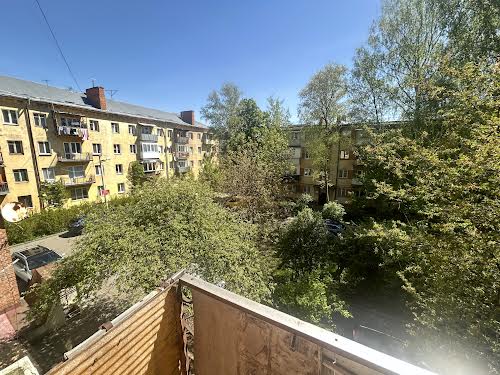 квартира за адресою Львів, Квітнева вул., 5