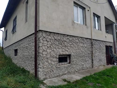 будинок за адресою с. Глуховичі, Шевченка, 11