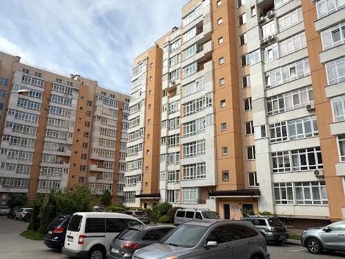 квартира за адресою Інструментальна вул., 45