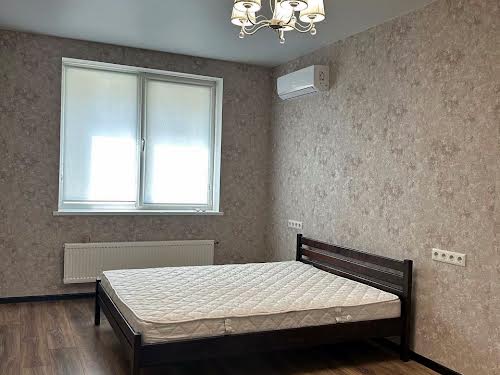 квартира за адресою Перлинна вул., 7