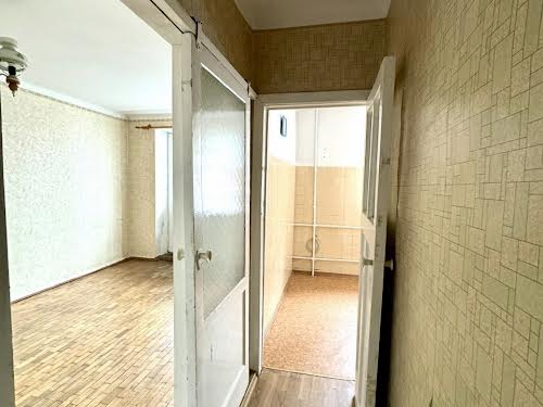 квартира за адресою Богдана Хмельницького вул., 38