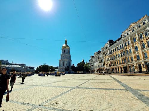 квартира за адресою Київ, Велика Житомирська вул., 8б