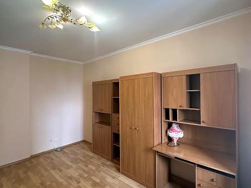 квартира за адресою Драгоманова вул., 31Б