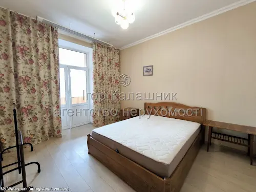 квартира по адресу Івана Світличного ул. (Петровського), 4-А