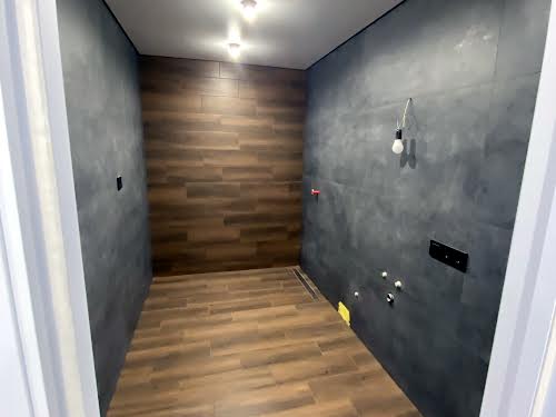 квартира за адресою Лисичівка, 4