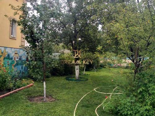 будинок за адресою 53-тя Садова вул.