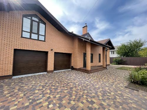 будинок за адресою Центральна вул., 65