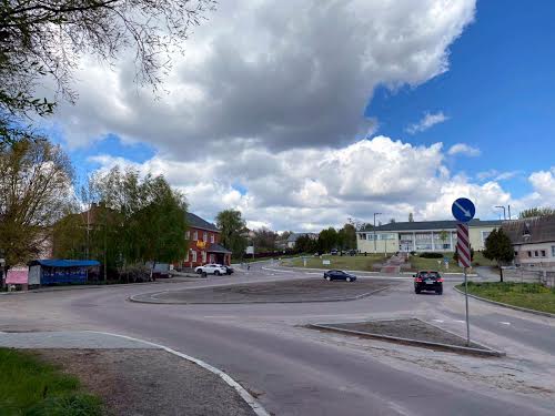 участок по адресу провулок Садовий, 1
