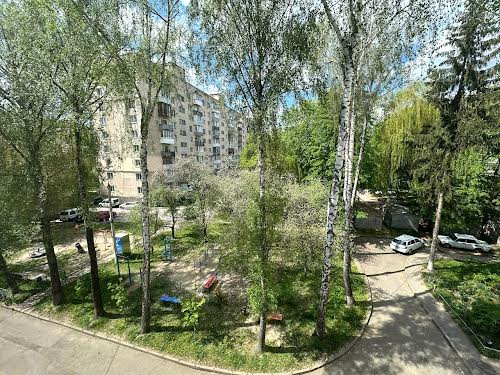 квартира за адресою Космонавтів просп., 78