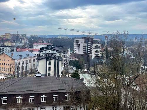 квартира за адресою Саломеи Крушельницкой, 8