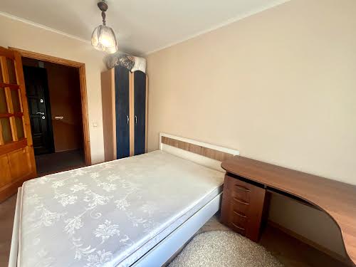 квартира за адресою Бориса Грінченка вул., 4б