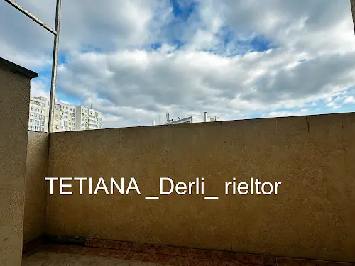 квартира за адресою Тополина вул., 20