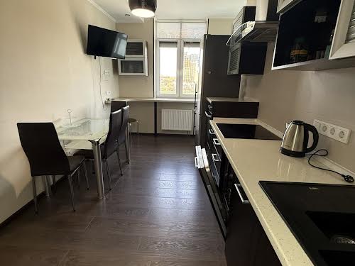 квартира за адресою Саперно-Слобідська вул., 24