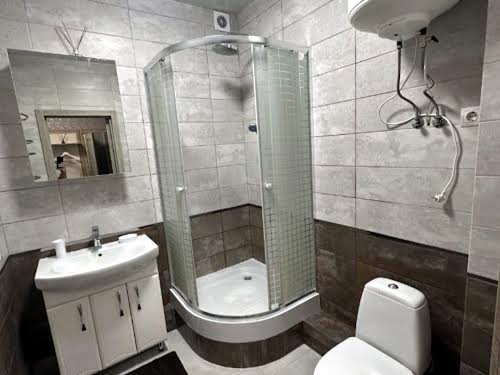 квартира за адресою Каховська вул., 60