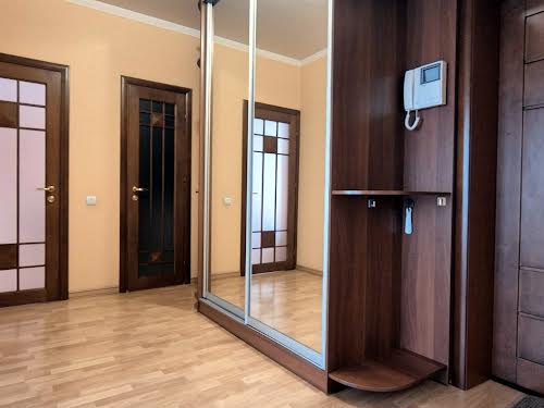 квартира по адресу Миколы Бажана просп., 12