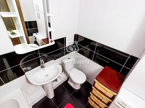 квартира за адресою Теплична вул., 48