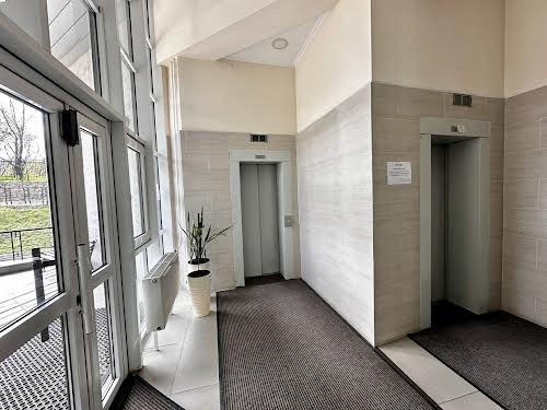 квартира за адресою Євгена Коновальця вул. (Щорса), 44а