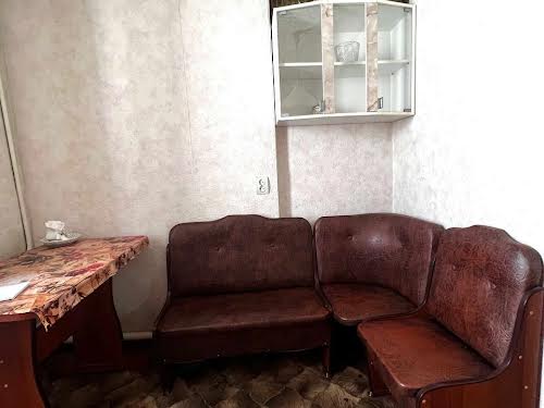 будинок за адресою Червоної Калини вул. (Ашхабадська), 20