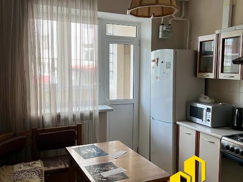 квартира за адресою Оноре де Бальзака вул., 33