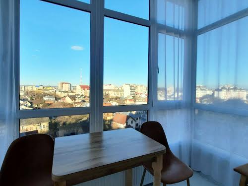 квартира за адресою Височана вул., 18
