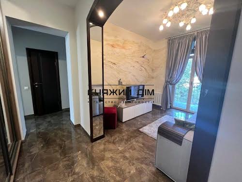квартира за адресою Круглоуніверситетська вул., 13