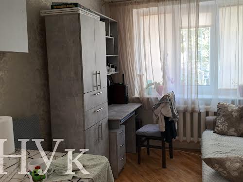 квартира за адресою Привокзальна вул., 13а