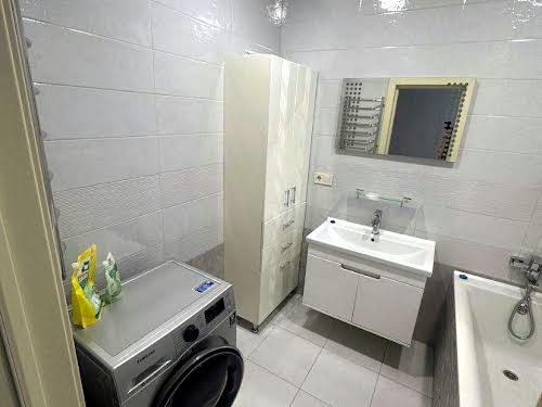 квартира за адресою Драгоманова вул., 2
