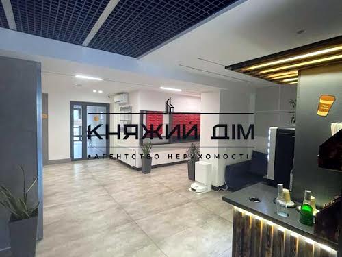 квартира за адресою Академіка Булаховського вул., 2