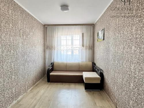 квартира за адресою Ватутіна, 21