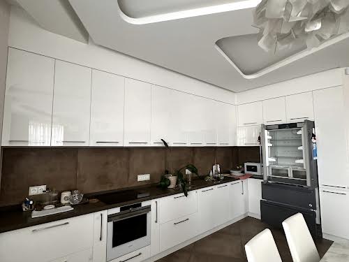 квартира по адресу Французский бульв., 2